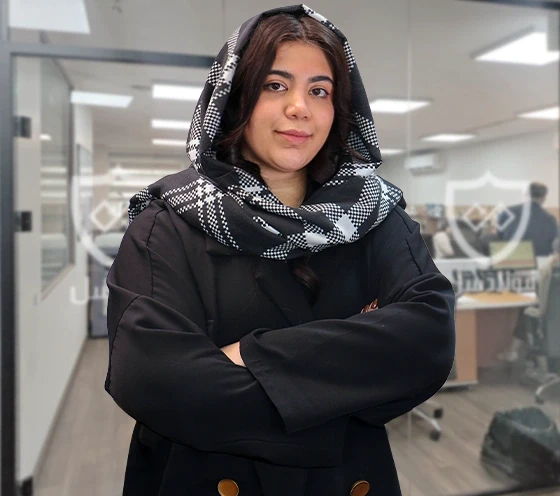 تهمینه داستار